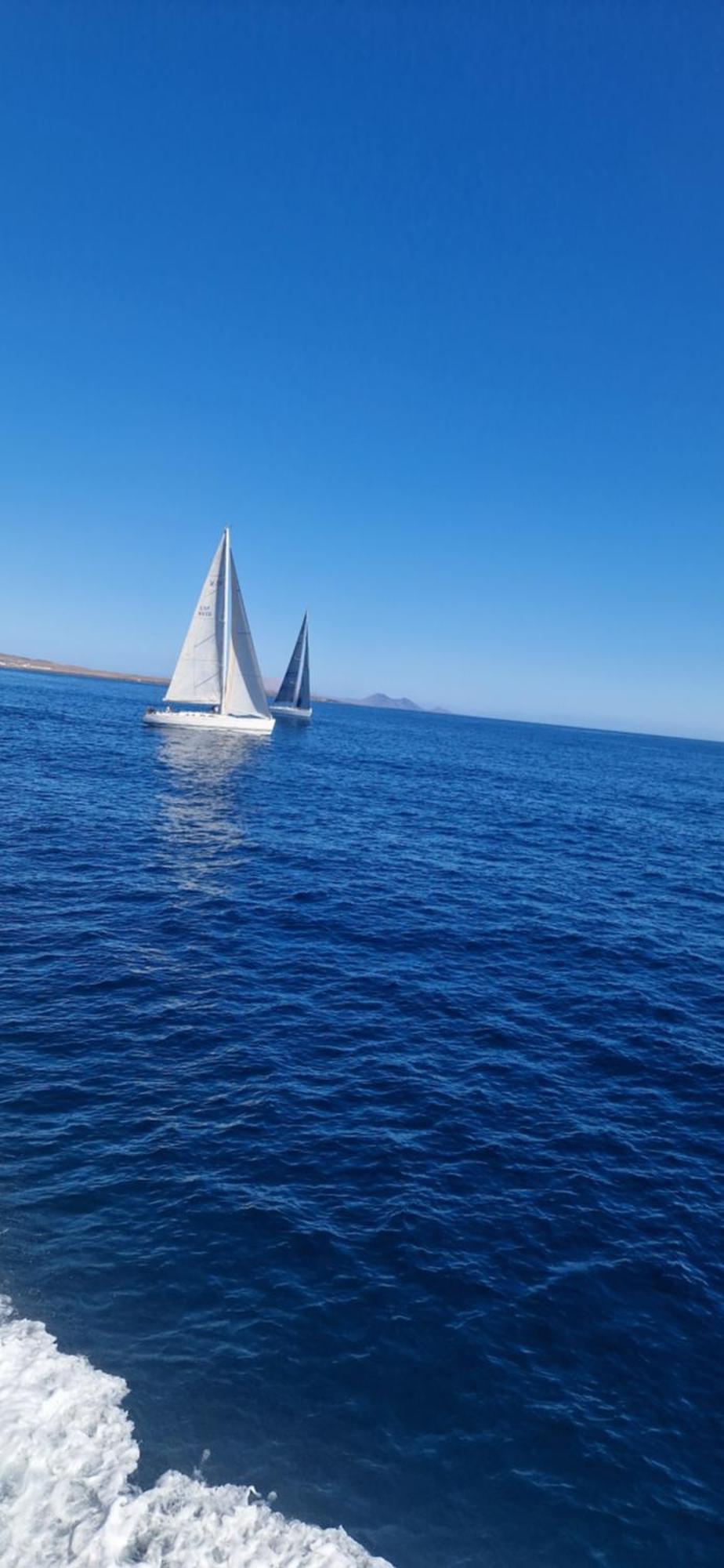 Paz En El Mar Caleta de Sebo